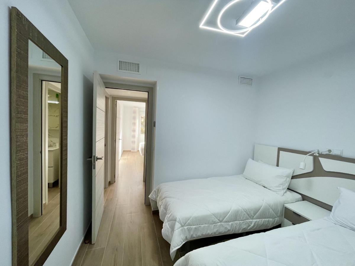 Deluxe Center Apartment Benidorm Exterior photo